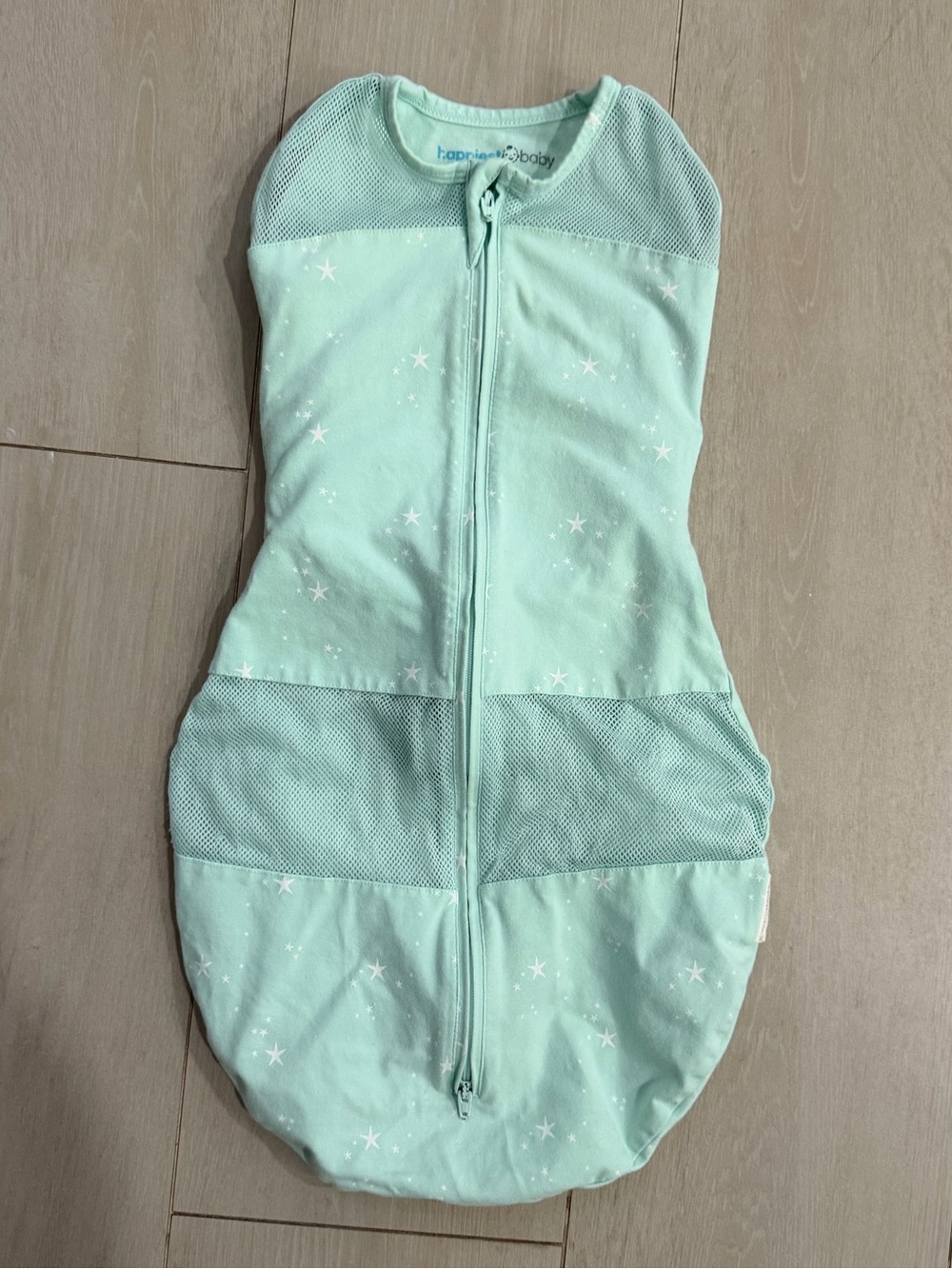 Happiest Baby Sleepea Swaddle Sleep Sack Medium 12-18 lbs Organic Cotton Stars